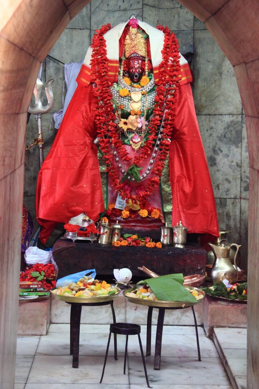 Sundari at different levels
blog about Yoga, Tantra, Kashmir Shaivism, Advaita Vedanta and Hindu spirituality